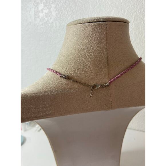 Pink Braided Cord Necklace - Retro 90s Minimalist Style - Picture 3 of 4